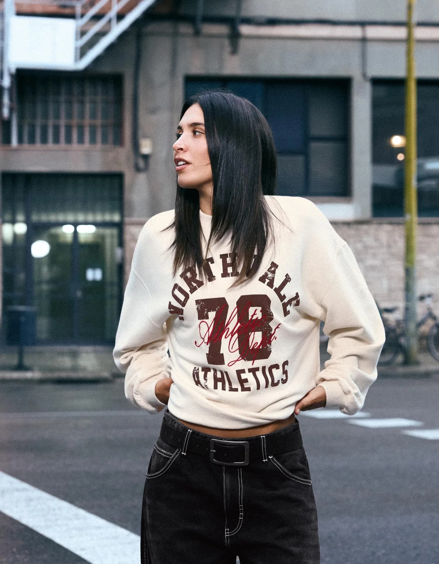 Moletom Oversize com Estampa Varsity
