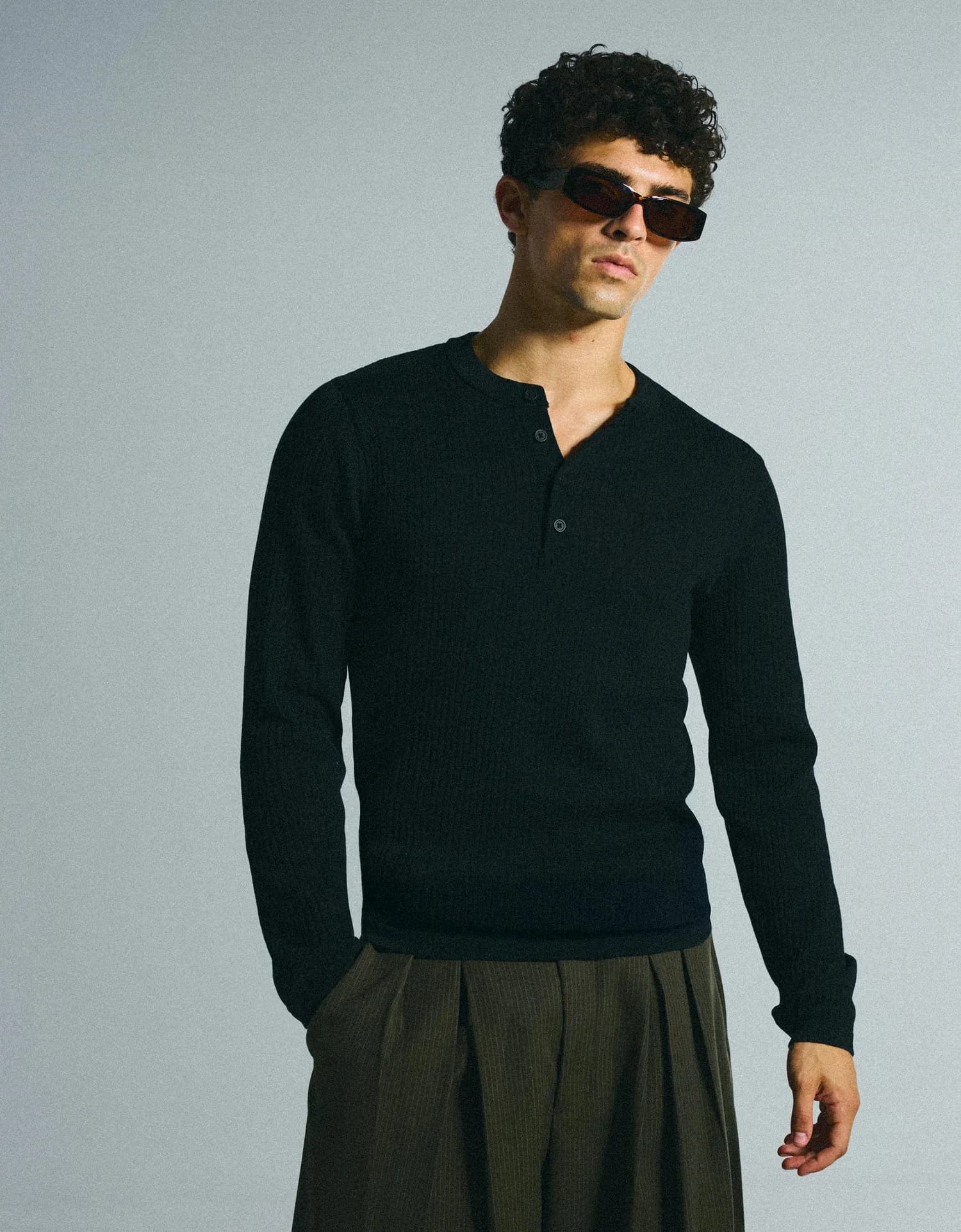 Suéter Henley de Tricô