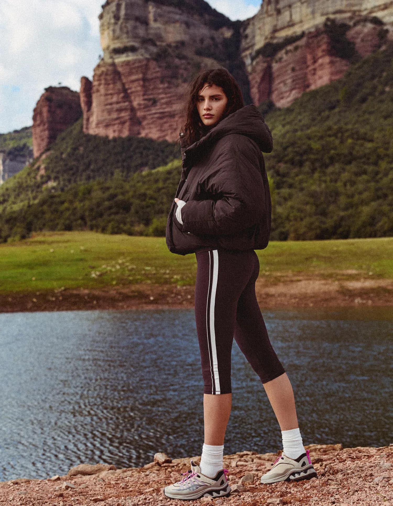 Calça Capri Esportiva de Secagem Rápida