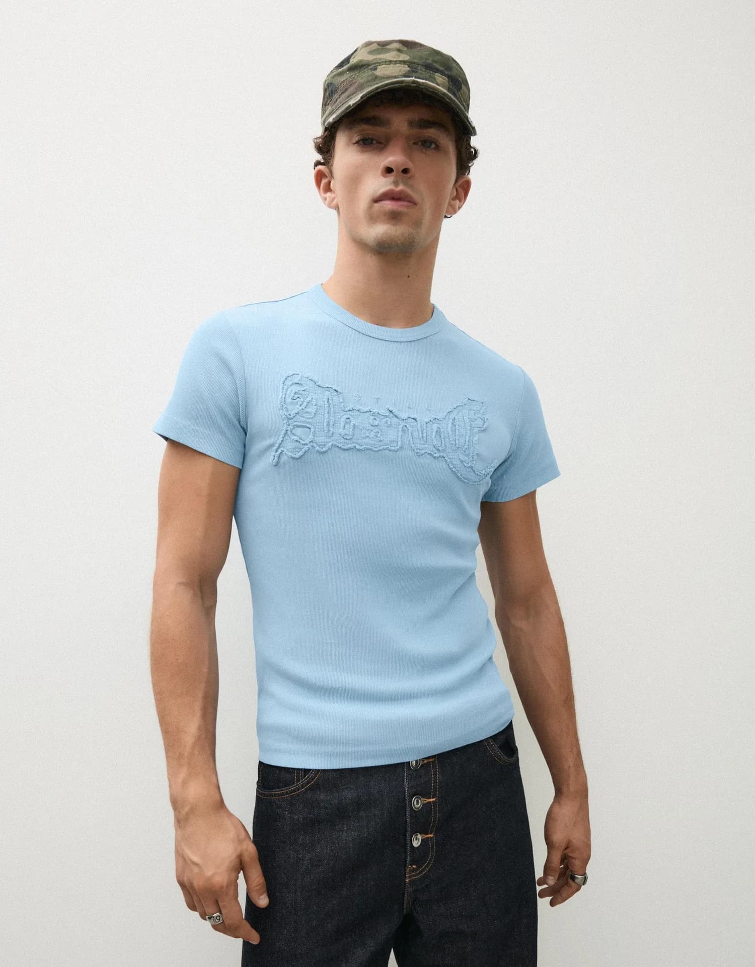 Camiseta Slim com Patch