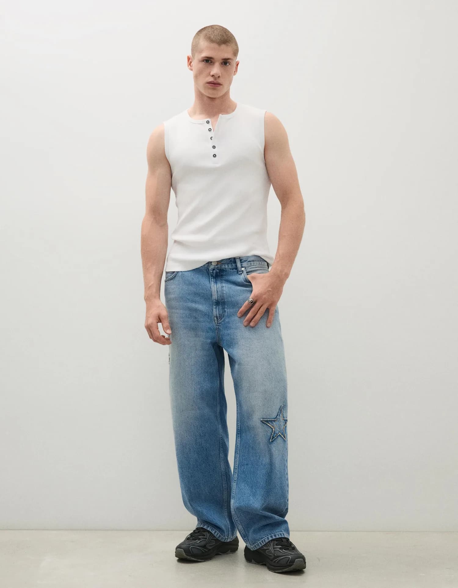 Calça Jeans Baggy com Estrelas