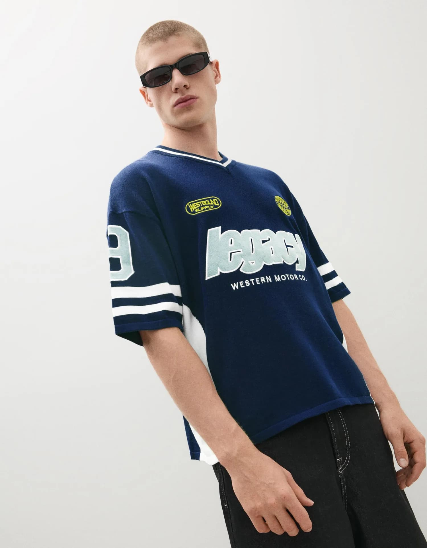Camiseta Decote V Legacy