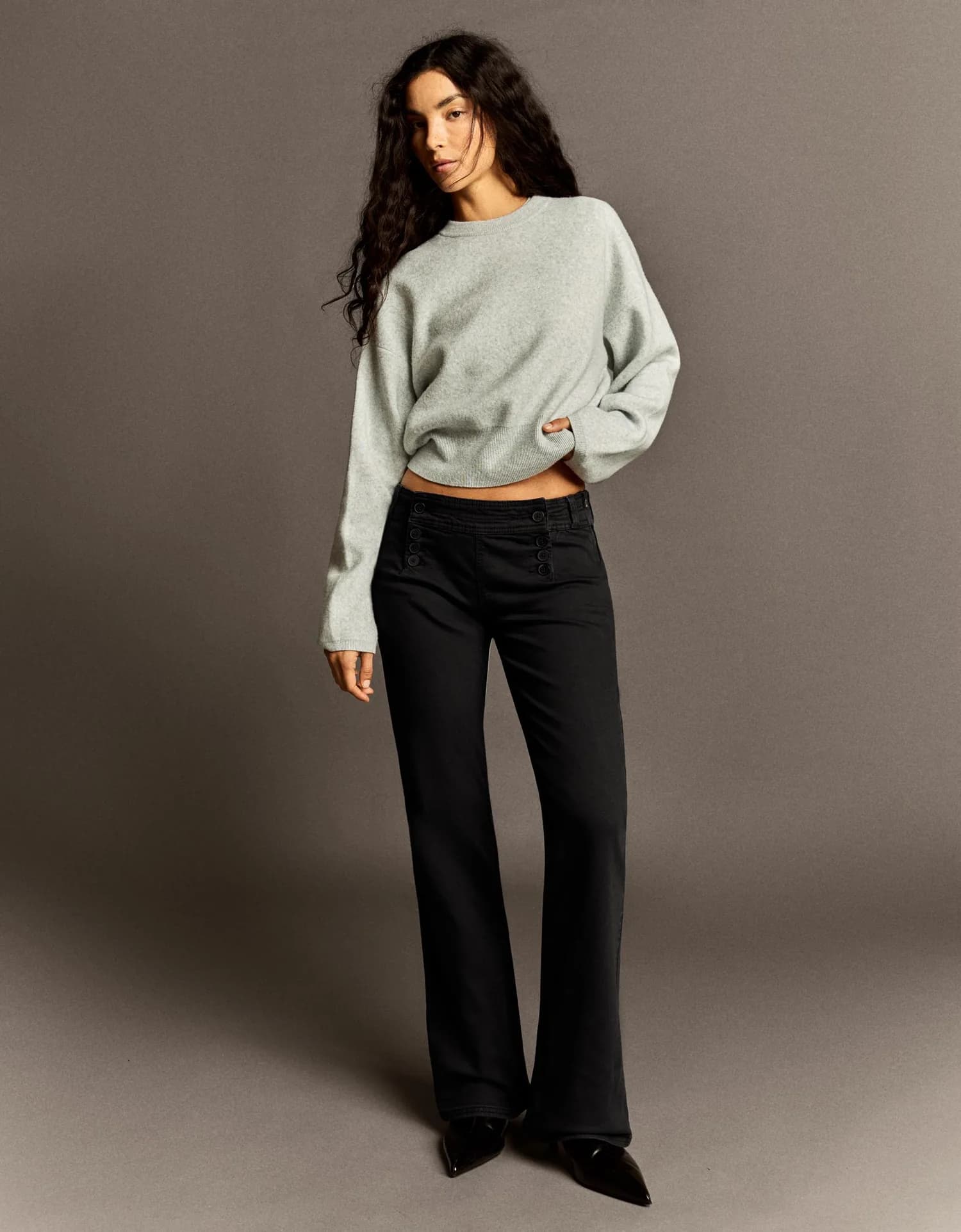 Calça Boca de Sino com Botões