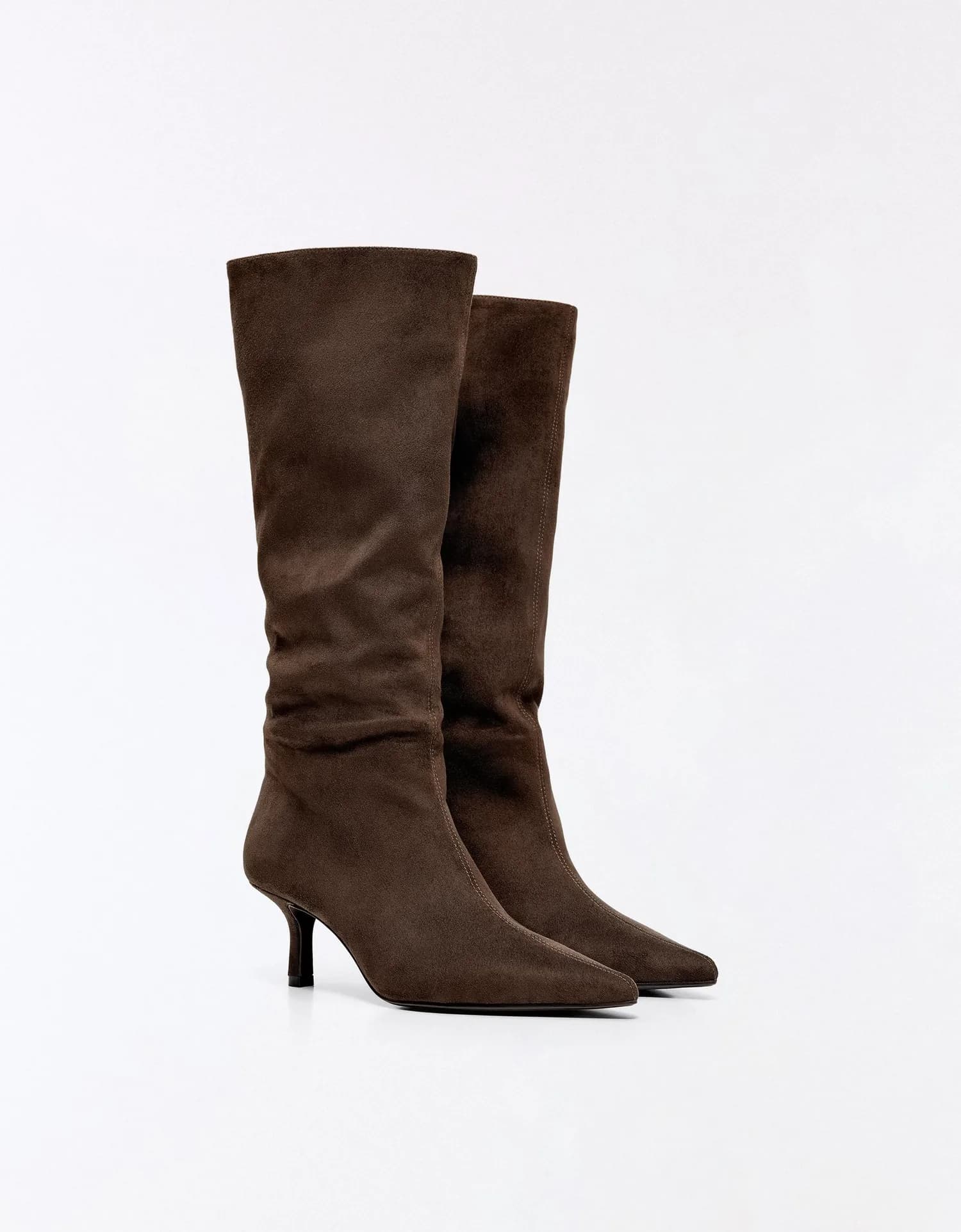 Bota Kitten de Cano Alto