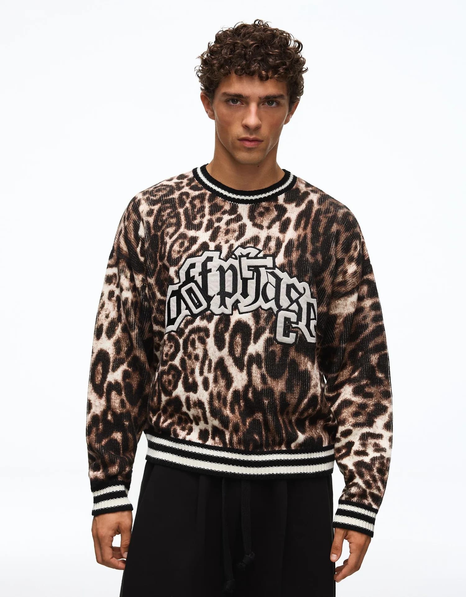 Suéter Animal Print com Lettering