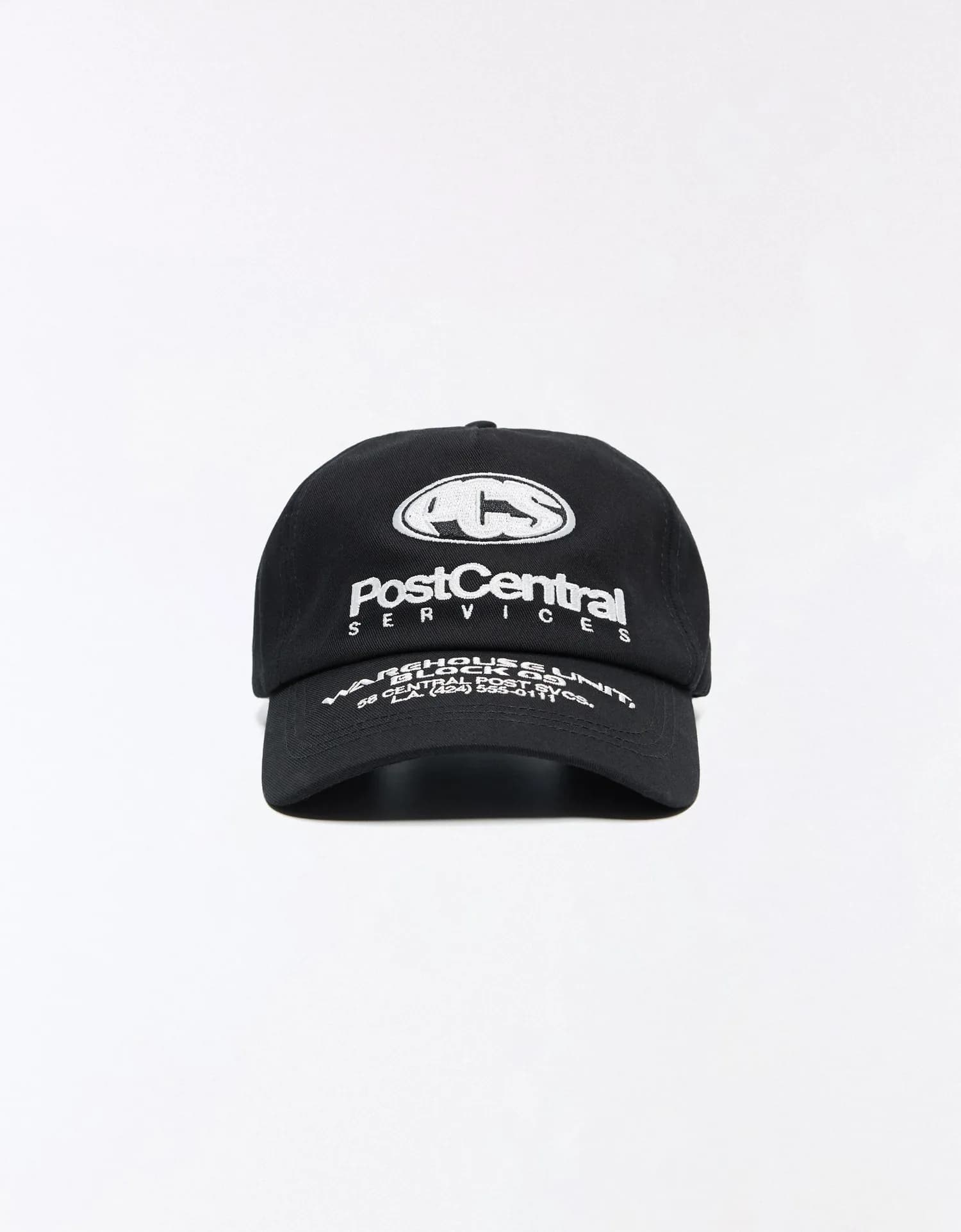 Boné Preto com Bordado Frontal